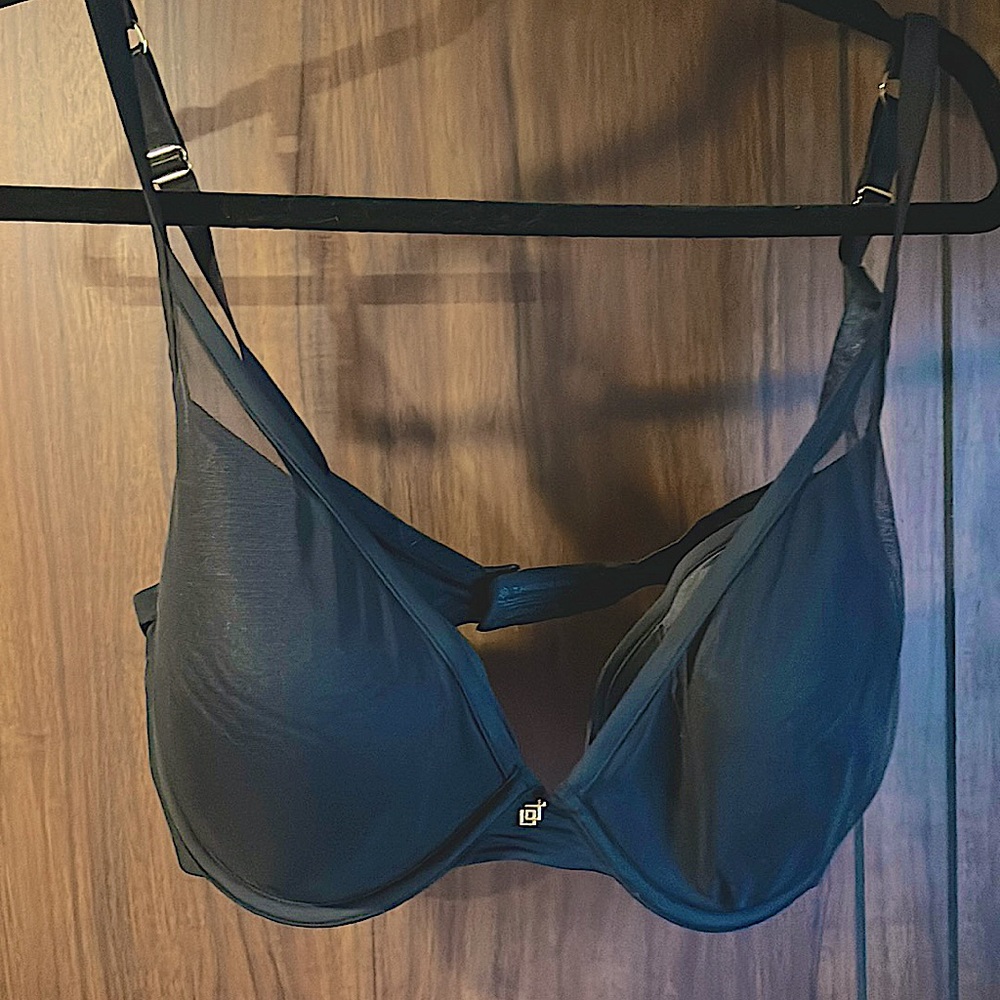 Third love  uplift plunge bra 36f